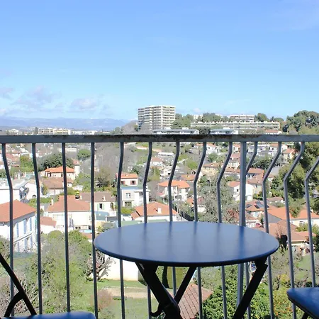 Imp Des Alpes - Pres De La Plage, Vue Sur La Mer, Moderne Et Lumineux. *