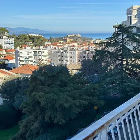 Imp Des Alpes - Pres De La Plage, Vue Sur La Mer, Moderne Et Lumineux. Apartment *